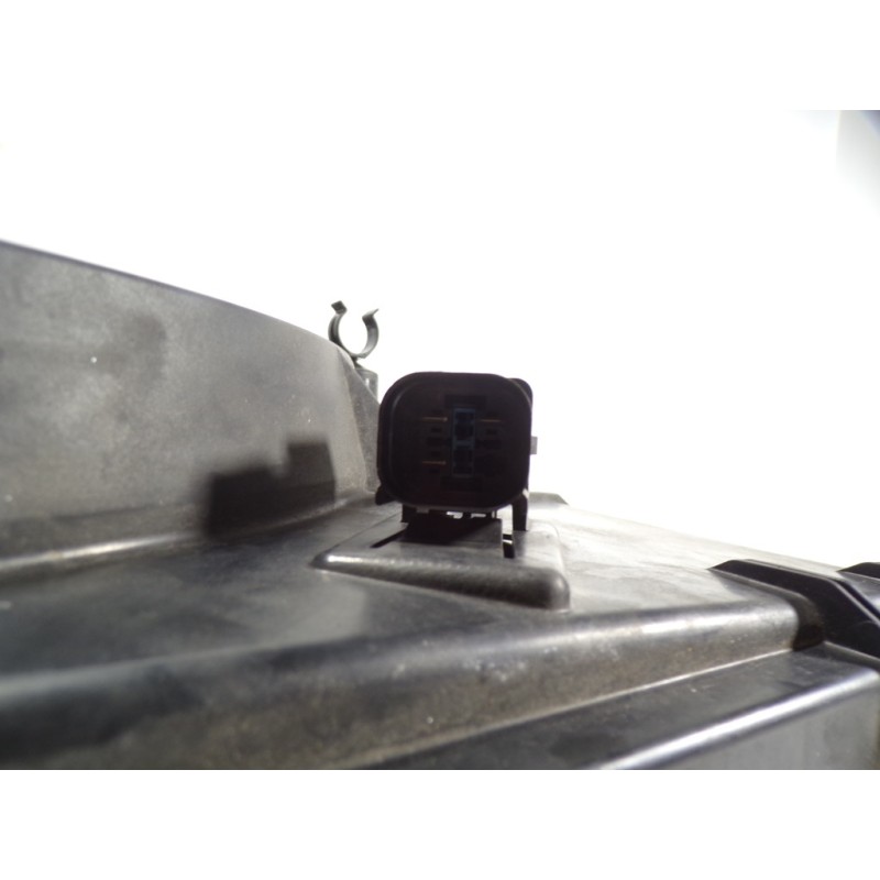 Recambio de electroventilador para bmw serie 3 berlina (e90) 2.0 cat referencia OEM IAM 17427563259 752325803 0130303940