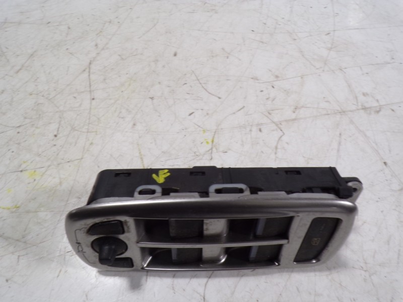 Recambio de mando elevalunas delantero izquierdo para jaguar xf 2.2 diesel cat referencia OEM IAM C2D1739 AW9314540AC 