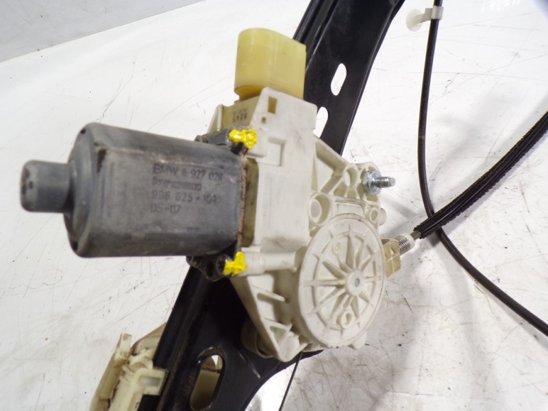 Recambio de elevalunas delantero derecho para bmw serie 3 berlina (e90) 2.0 cat referencia OEM IAM 51337140588 6927028 