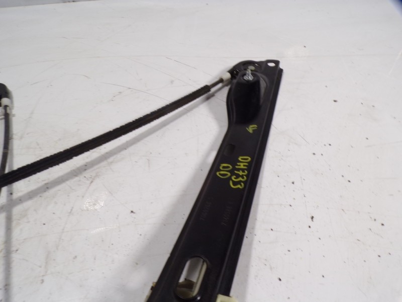 Recambio de elevalunas delantero derecho para bmw serie 3 berlina (e90) 2.0 cat referencia OEM IAM 51337140588 6927028 