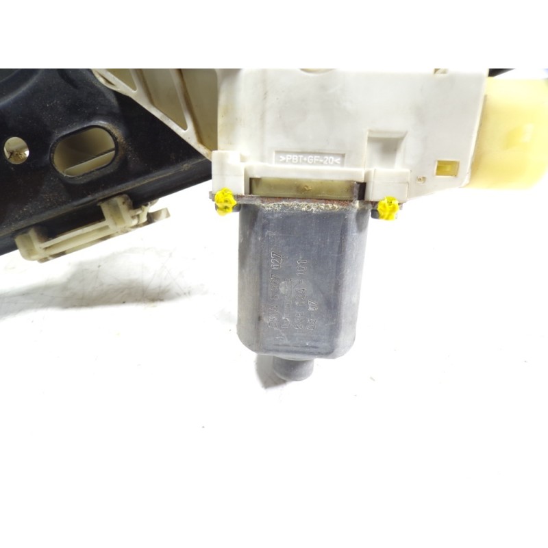 Recambio de elevalunas delantero izquierdo para bmw serie 3 berlina (e90) 2.0 cat referencia OEM IAM 51337140587 6927027 