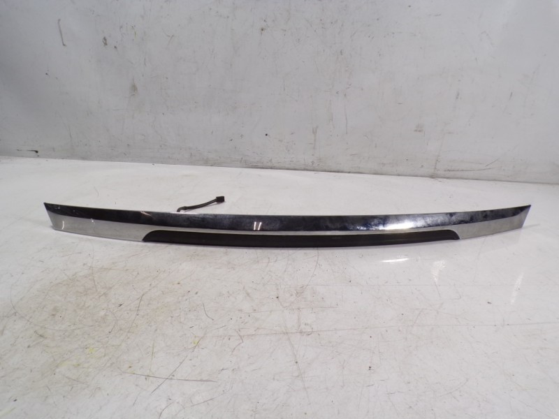 Recambio de maneta porton para jaguar xf 2.2 diesel cat referencia OEM IAM   