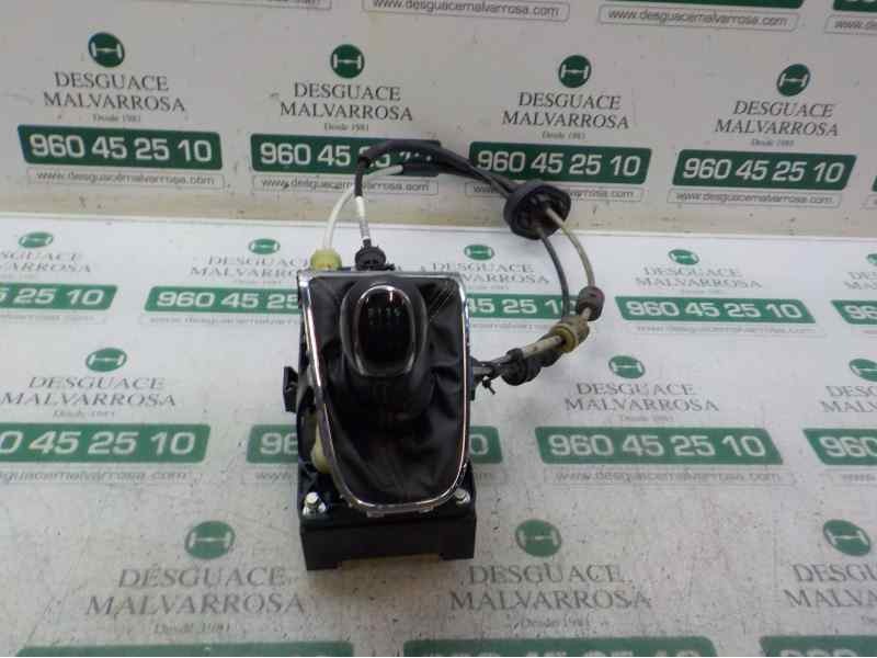 Recambio de palanca cambio para opel astra j lim. 2.0 16v cdti referencia OEM IAM 55577540  