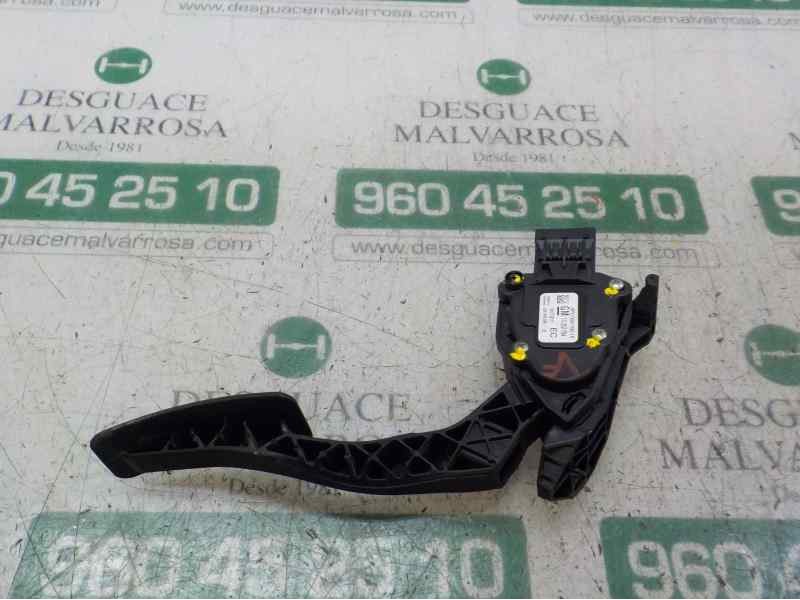 Recambio de potenciometro pedal para opel astra j lim. 2.0 16v cdti referencia OEM IAM 13252704 13252704 