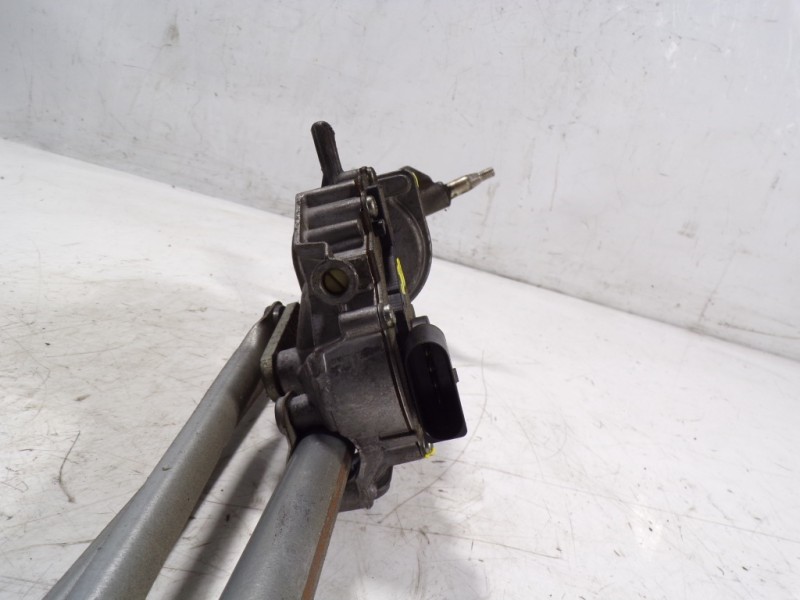 Recambio de motor limpia delantero para jaguar xf 2.2 diesel cat referencia OEM IAM C2D3544 108012 108012