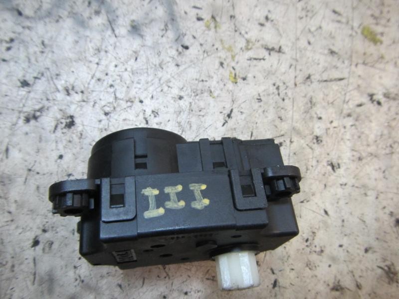 Recambio de motor apertura trampillas climatizador para peugeot 308 sport referencia OEM IAM 6447NL  