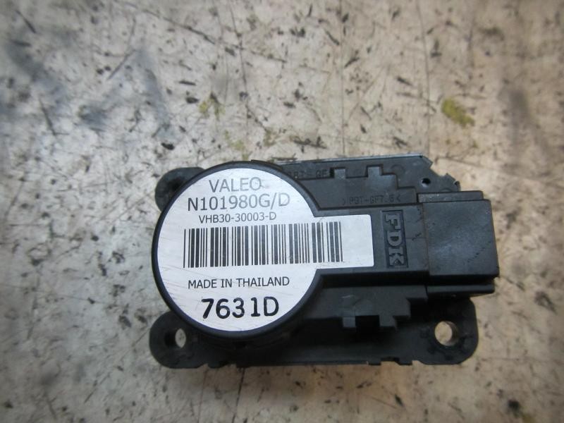 Recambio de motor apertura trampillas climatizador para peugeot 308 sport referencia OEM IAM 6447NL  