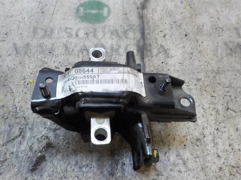 Recambio de soporte cambio para seat ibiza (6j5) stylance / style referencia OEM IAM 6Q0199555AT  
