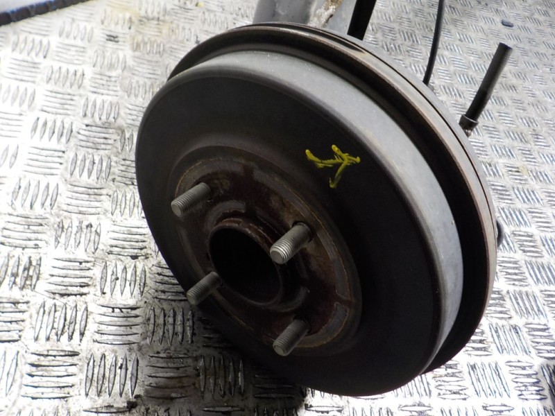 Recambio de puente trasero para ford tourneo courier (c4a) 1.0 ecoboost cat referencia OEM IAM 2571553  