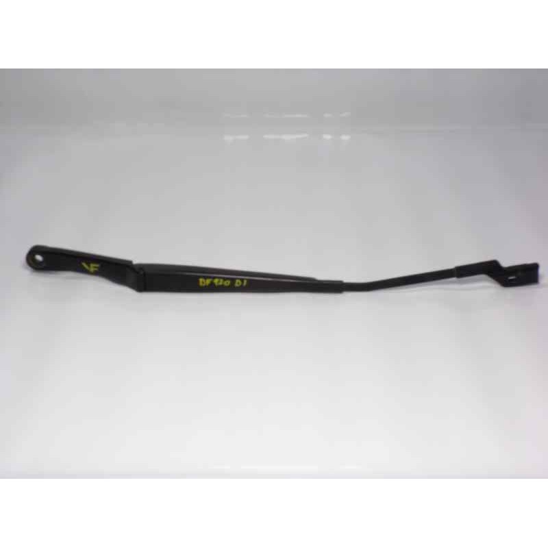 Recambio de brazo limpia delantero izquierdo para opel astra j lim. 1.7 16v cdti referencia OEM IAM   