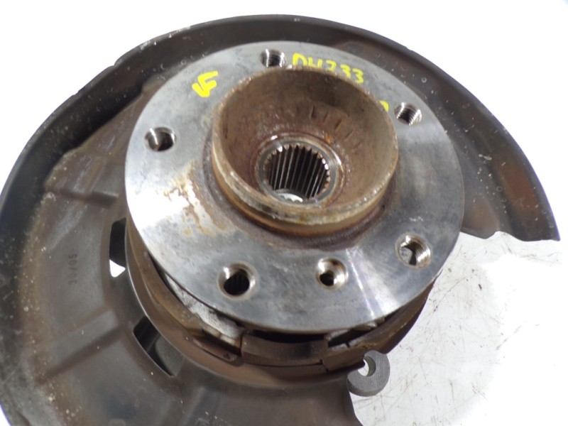 Recambio de mangueta trasera derecha para bmw serie 3 berlina (e90) 2.0 cat referencia OEM IAM 33326774810  