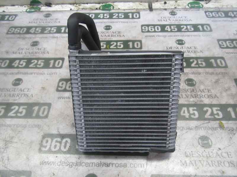 Recambio de evaporador aire acondicionado para ford fiesta (ccn) trend referencia OEM IAM   