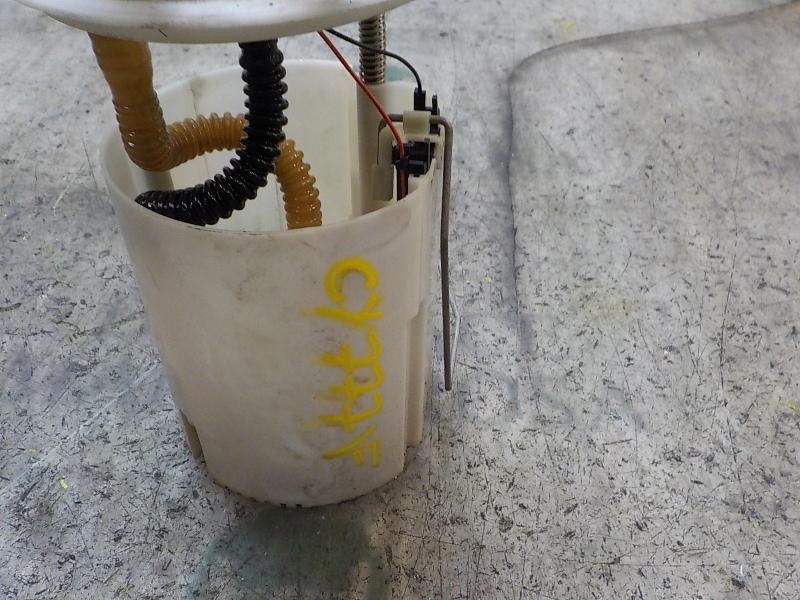 Recambio de aforador para renault megane iii sport tourer expression referencia OEM IAM 172020033R 172020033R 