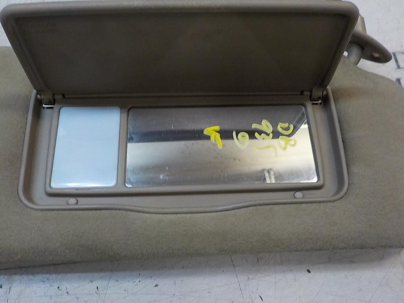 Recambio de parasol derecho para toyota land cruiser (j9) d4-d vx (3-ptas.) referencia OEM IAM   