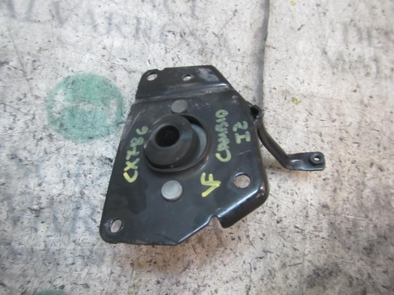 Recambio de soporte cambio para peugeot 308 sport referencia OEM IAM 1813A9  