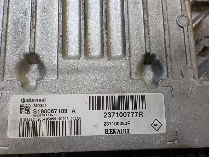 Recambio de centralita motor uce para renault megane iii sport tourer expression referencia OEM IAM 237100777R  