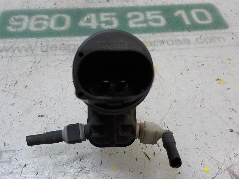 Recambio de bomba limpia para seat leon (1p1) style copa referencia OEM IAM   