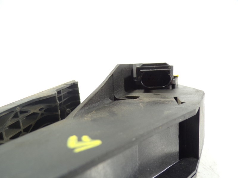 Recambio de potenciometro pedal para bmw serie 3 berlina (e90) 2.0 cat referencia OEM IAM 35426860000 676693102 