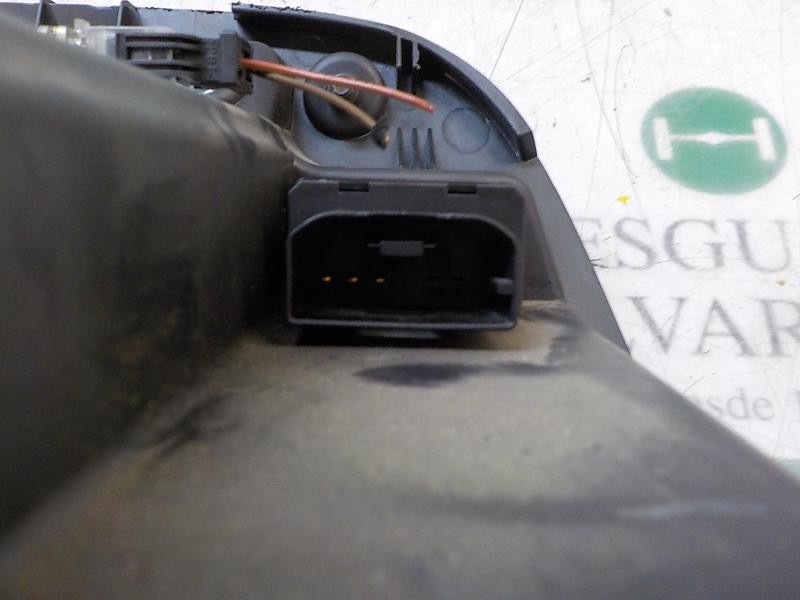 Recambio de guantera para seat leon (1p1) style copa referencia OEM IAM   