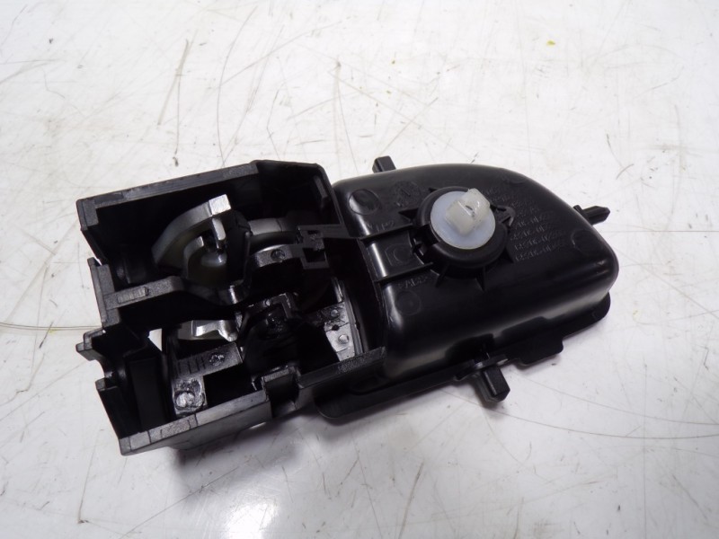 Recambio de maneta interior delantera izquierda para toyota aygo 1.0 vvti referencia OEM IAM   