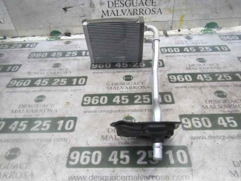 Recambio de radiador calefaccion / aire acondicionado para ford fiesta (ccn) trend referencia OEM IAM   