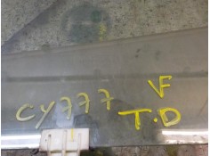 Recambio de cristal puerta trasero derecho para renault megane iii sport tourer expression referencia OEM IAM 823000026R   2