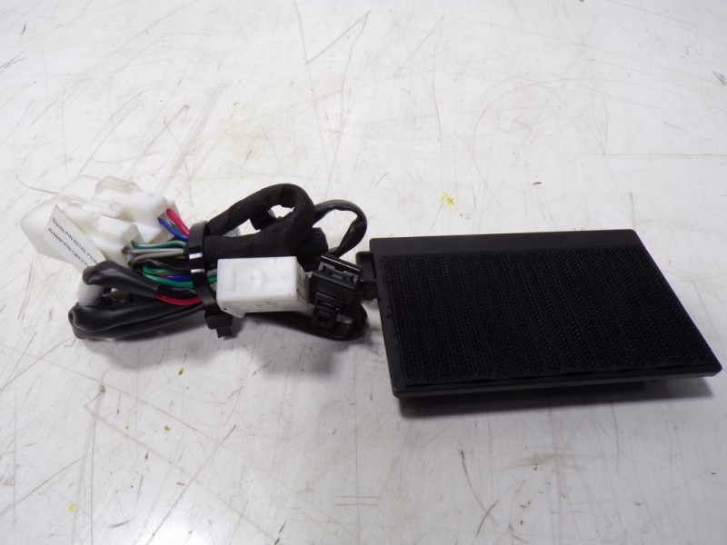 Recambio de modulo electronico para toyota aygo 1.0 vvti referencia OEM IAM  10R0510710 10R0510710