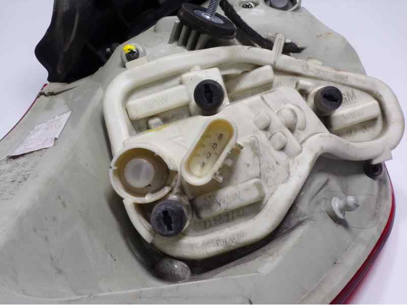 Recambio de piloto trasero derecho para opel astra j lim. 1.7 16v cdti referencia OEM IAM   