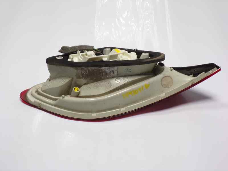 Recambio de piloto trasero derecho interior para opel astra j lim. 1.7 16v cdti referencia OEM IAM   