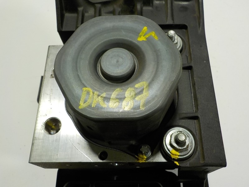 Recambio de abs para opel corsa e 1.4 referencia OEM IAM 95522565 39084530 95518042