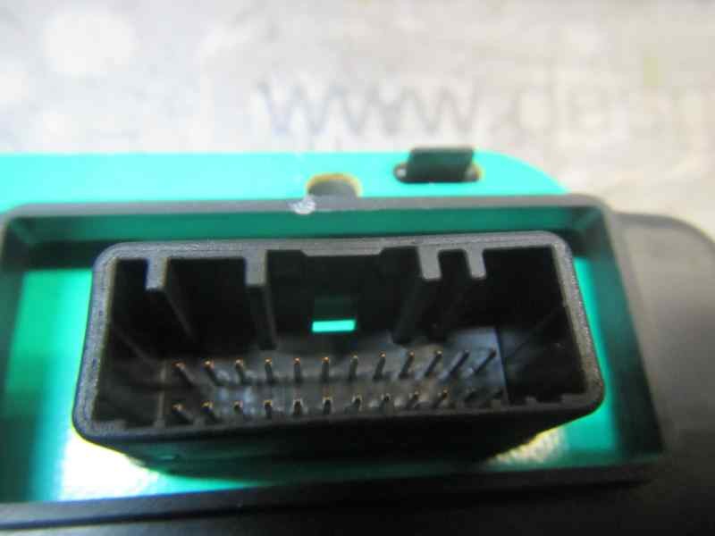 Recambio de cuadro instrumentos para dacia sandero 1.2 16v cat referencia OEM IAM 248101844R P248102185R 