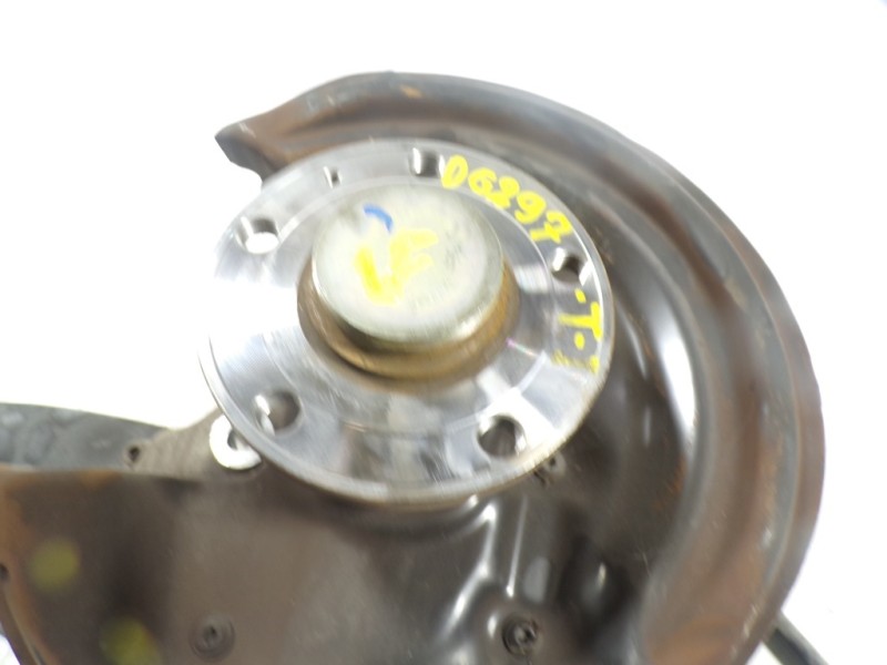 Recambio de mangueta trasera izquierda para skoda yeti 1.2 tsi referencia OEM IAM 3C0505433K  