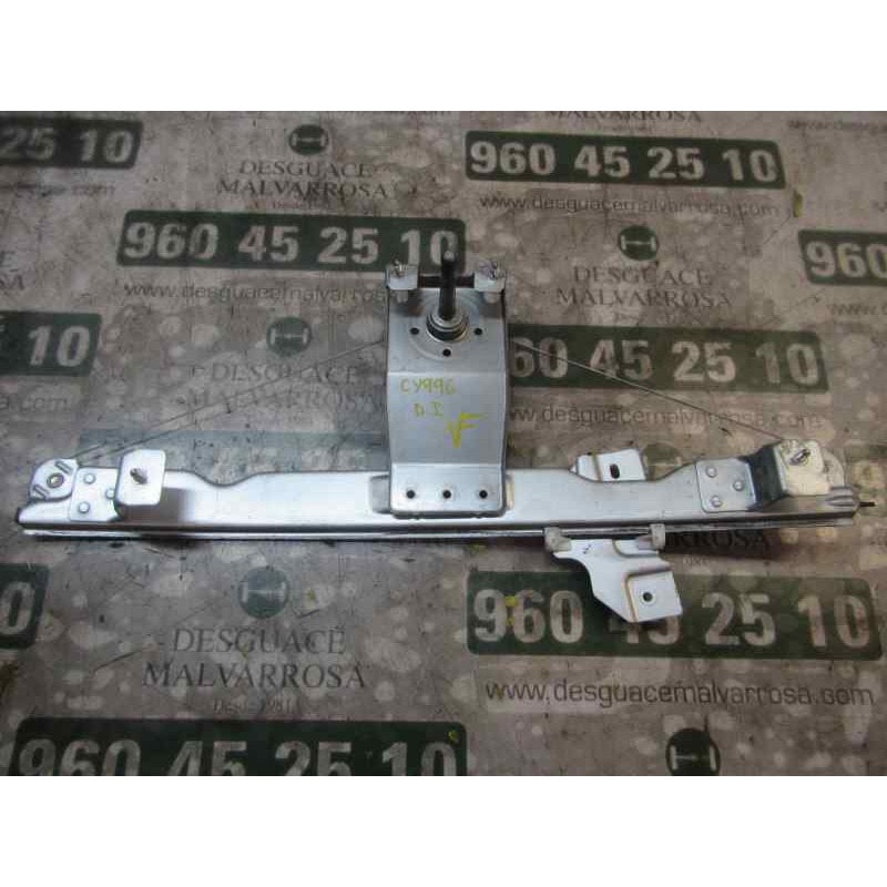 Recambio de elevalunas delantero izquierdo para dacia sandero 1.2 16v cat referencia OEM IAM 8200733826  