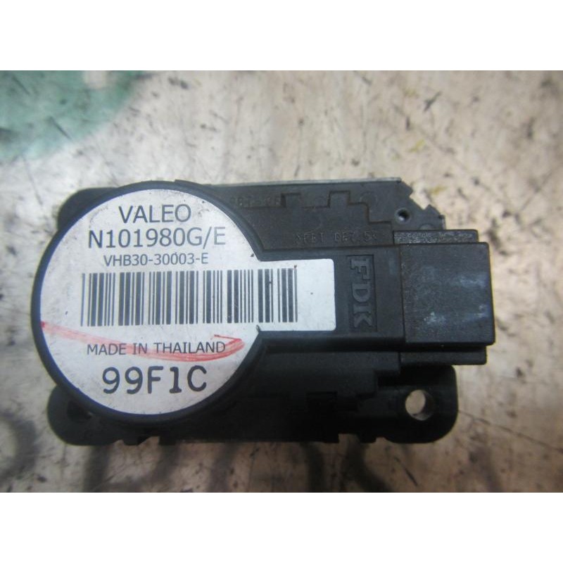 Recambio de motor electrico para renault megane iii coupe 1.9 dci diesel fap referencia OEM IAM 277323754R  