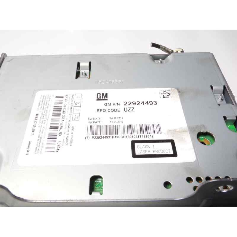 Recambio de sistema audio / radio cd para opel astra j lim. 1.7 16v cdti referencia OEM IAM   
