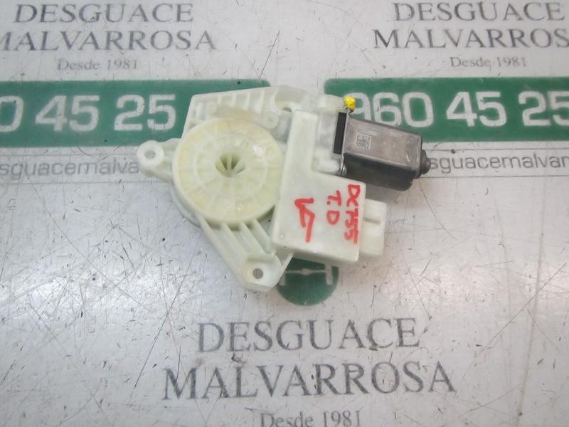 Recambio de motor elevalunas trasero derecho para volkswagen golf vii lim. (5g1) bluemotion referencia OEM IAM 5Q4959812F 5Q4959