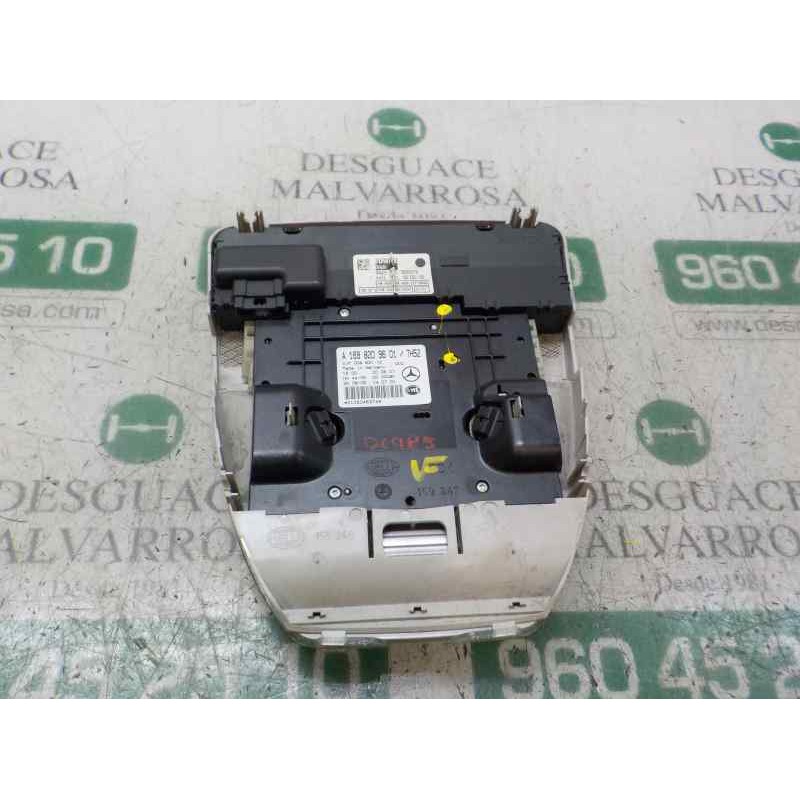 Recambio de piloto interior para mercedes-benz clase b (w245) 2.0 cdi cat referencia OEM IAM A16982048017H52  