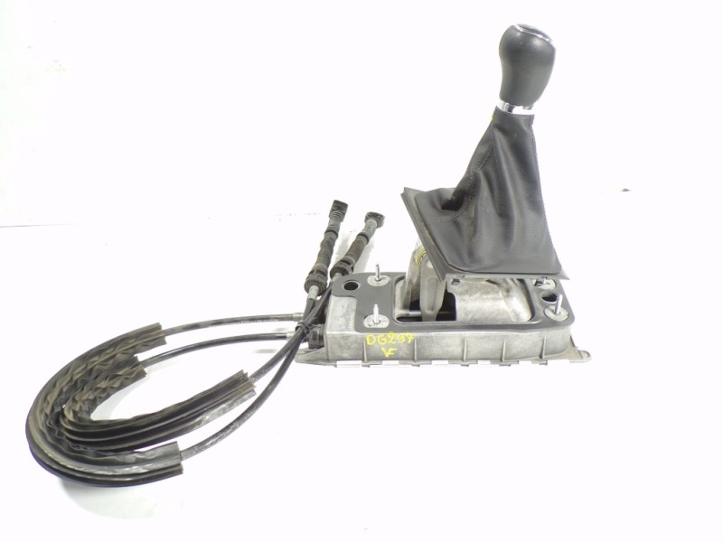 Recambio de palanca cambio para skoda yeti 1.2 tsi referencia OEM IAM 1K0711050A 5K0711049G 