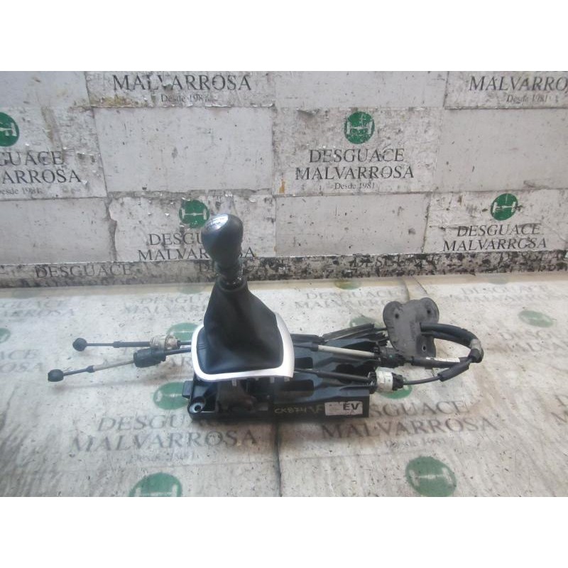 Recambio de palanca cambio para renault megane iii coupe 1.9 dci diesel fap referencia OEM IAM 8200778215  