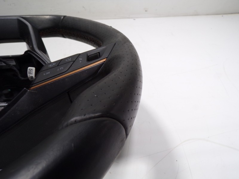 Recambio de volante para cupra formentor 1.5 tsi referencia OEM IAM 5FF419091XEY 5FF419091 00902316