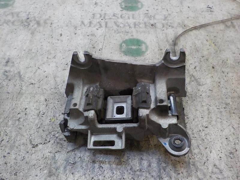 Recambio de soporte cambio para renault megane iii sport tourer expression referencia OEM IAM 112200014R  