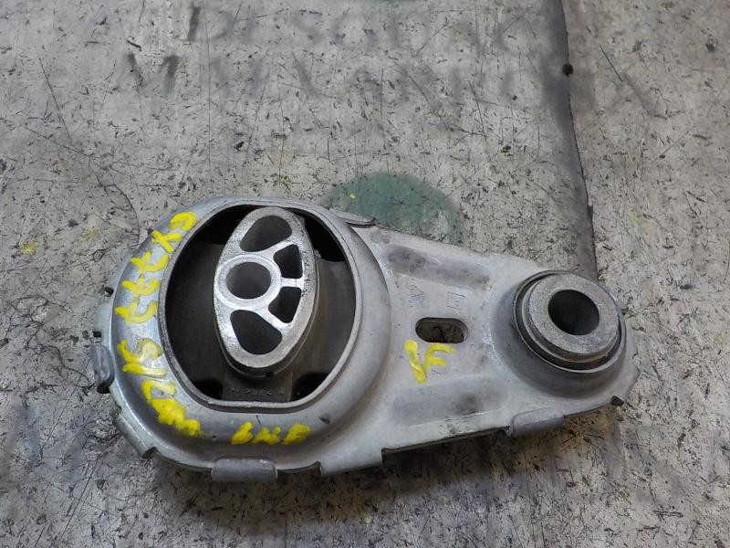 Recambio de soporte cambio para renault megane iii sport tourer expression referencia OEM IAM 112380006R  