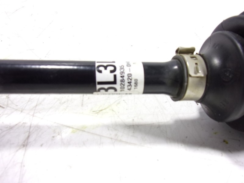 Recambio de transmision izquierda para toyota aygo 1.0 vvti referencia OEM IAM 434200H040 434200H040A 10284935