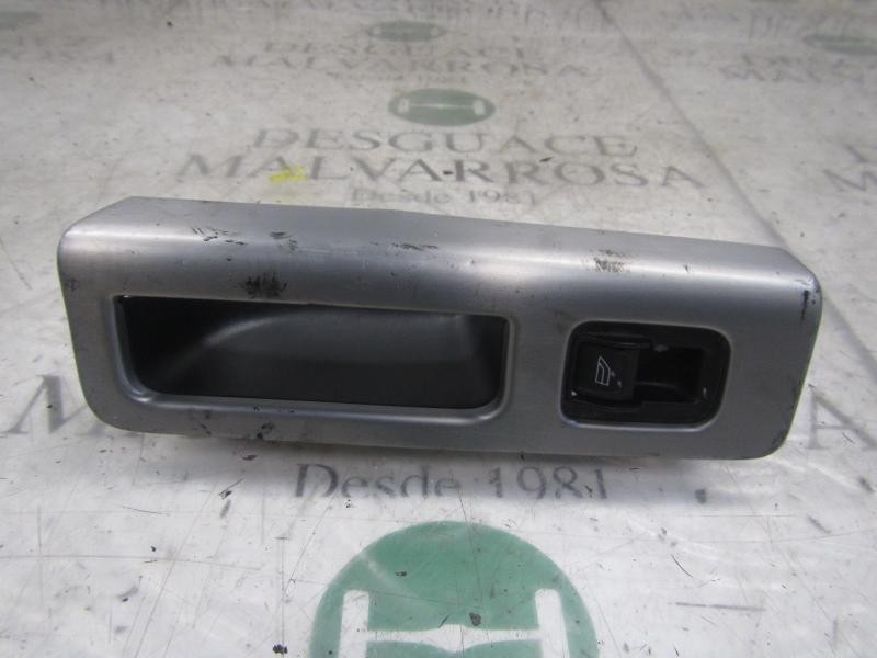 Recambio de mando elevalunas trasero derecho para volvo v50 familiar 1.6 d kinetic referencia OEM IAM 30773217 30773217 03453405