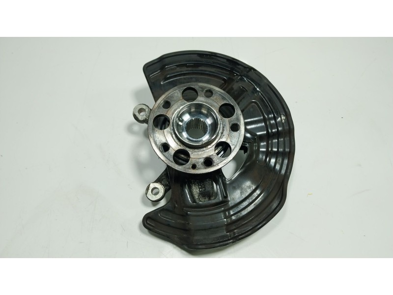 Recambio de mangueta delantera izquierda para mercedes-benz cla coupé (c117) cla 200 (117.343) referencia OEM IAM A2463320100 A2