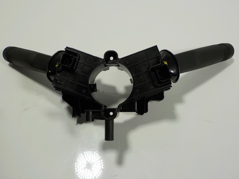 Recambio de mando intermitentes para opel corsa e 1.4 referencia OEM IAM 95433818 95433818 20941129
