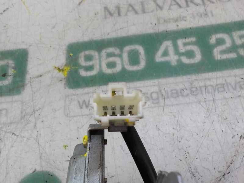 Recambio de motor limpia trasero para ssangyong rodius 2.7 turbodiesel cat referencia OEM IAM   