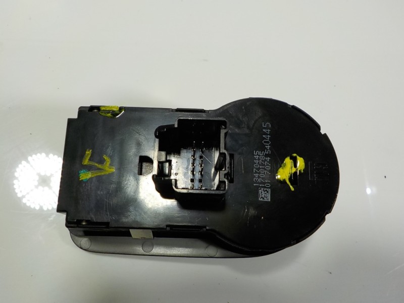 Recambio de mando luces para opel corsa e 1.4 referencia OEM IAM 13470445 13470445 