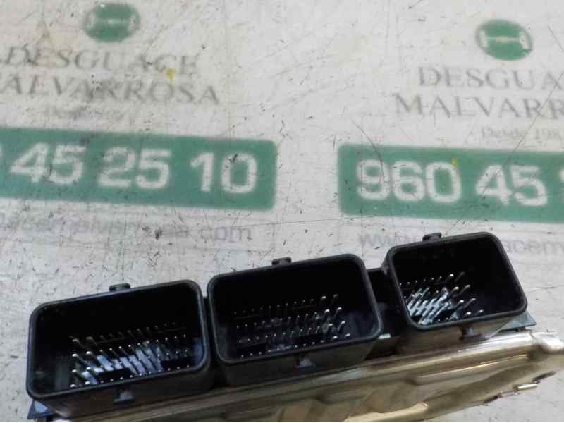 Recambio de centralita motor uce para dacia sandero 1.2 16v cat referencia OEM IAM 237107314R 237107314R A2C99722200