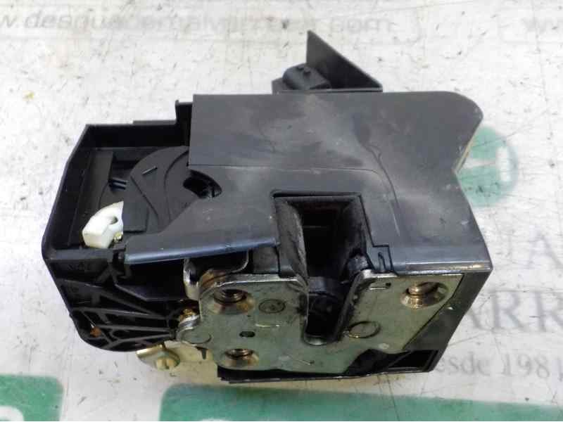 Recambio de cerradura puerta delantera derecha para dacia sandero 1.2 16v cat referencia OEM IAM 805026816R  